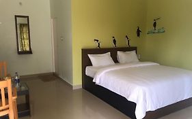 Coorg Lagoon Hotel Suntikoppa India